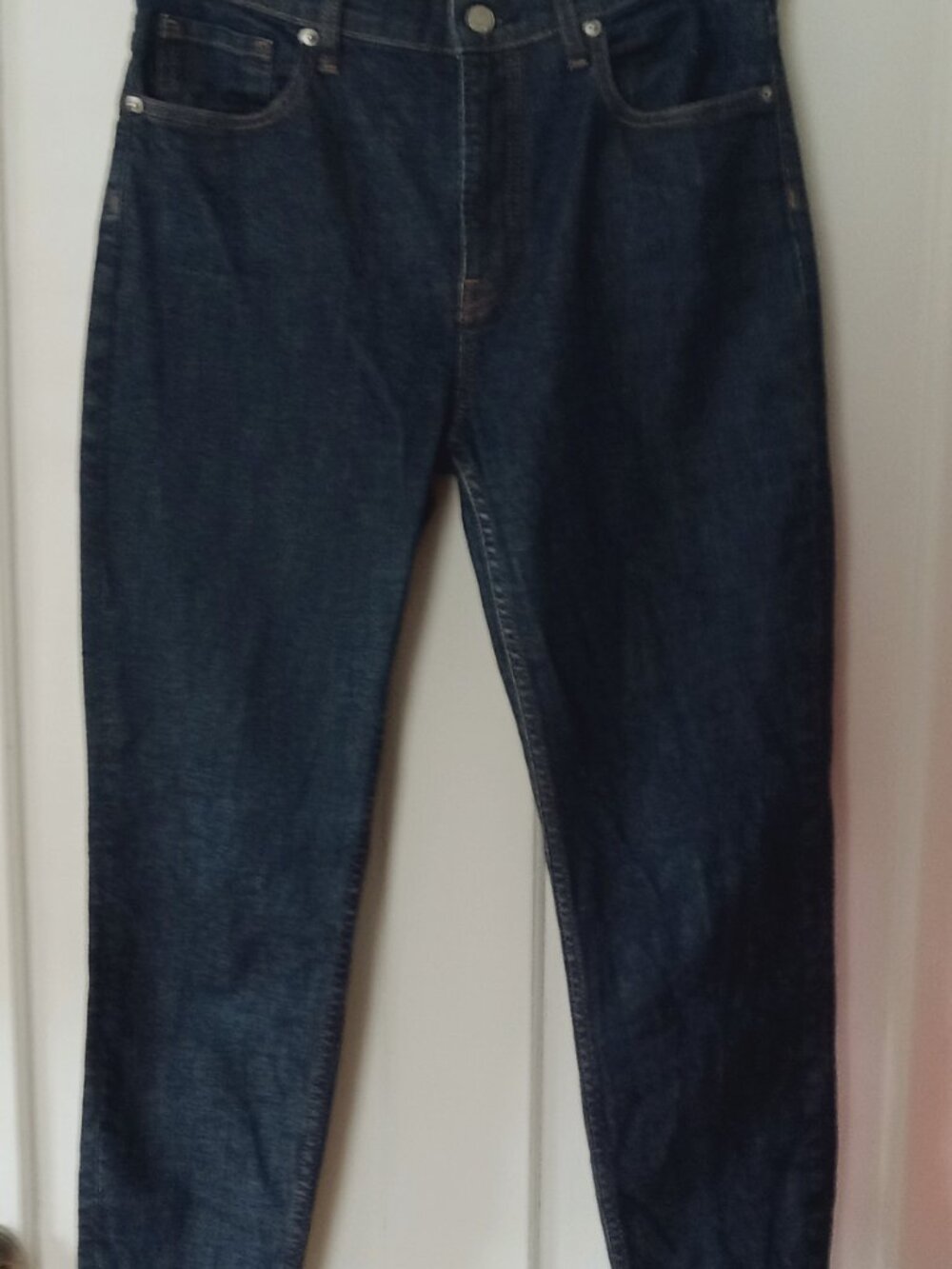 Everlane Women's Hi-Rise Jeans.
